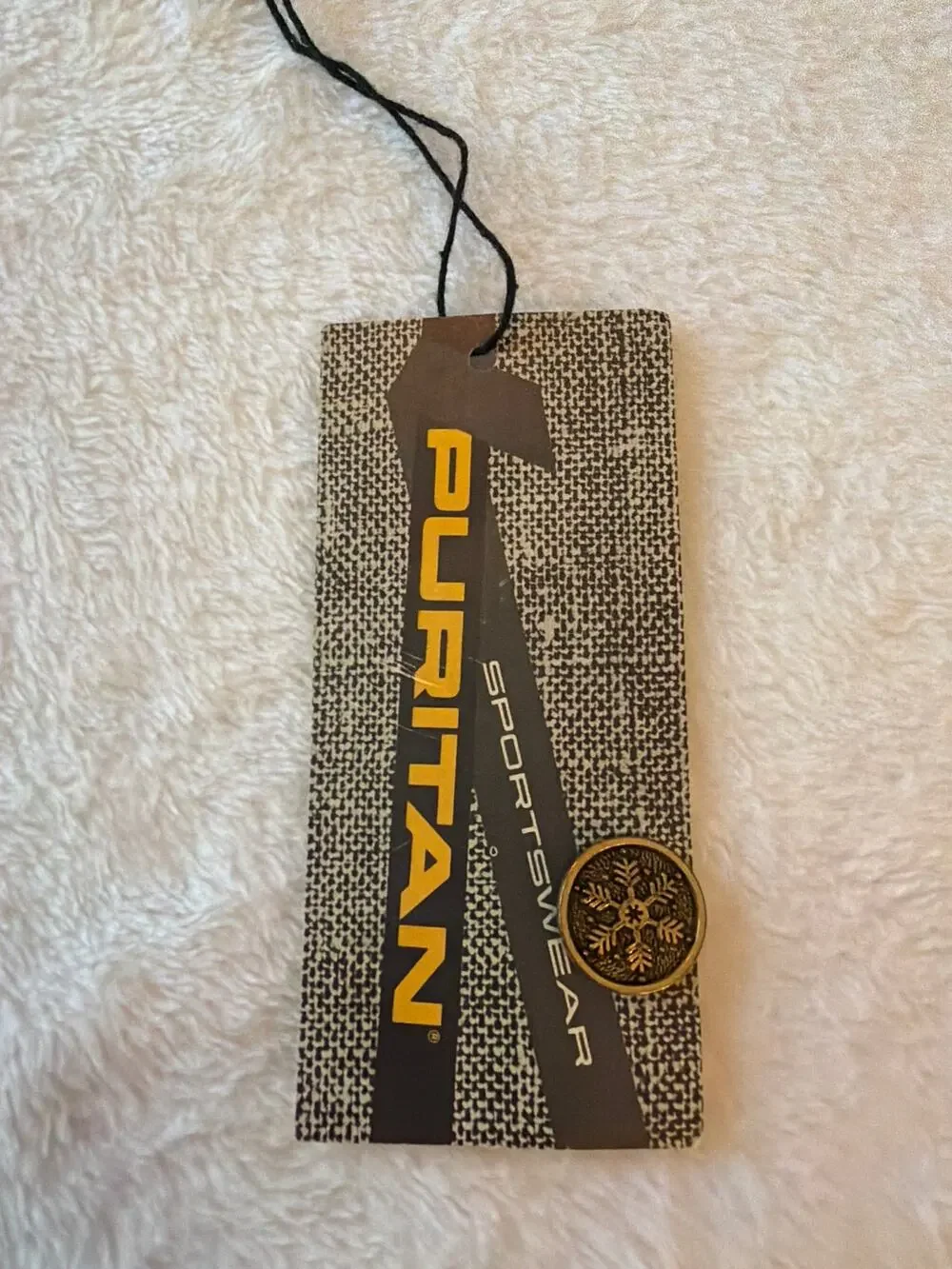 Vintage Puritan Sportswear Snowburne Sweater Hang Tag Snowflake Button USA